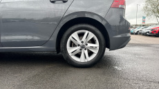 Volkswagen Golf 1.5 TSI 150 Life 5dr Petrol Hatchback